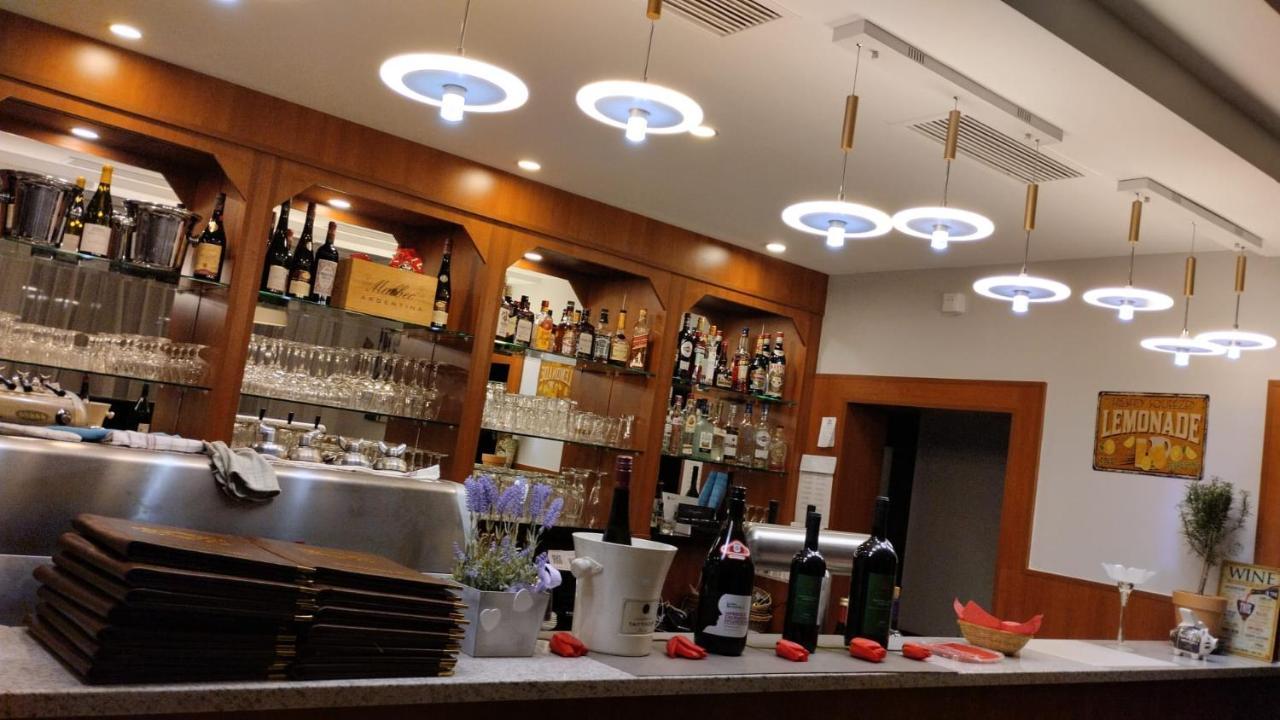 Parkhotel Goldlinde Bodenwerder Εξωτερικό φωτογραφία