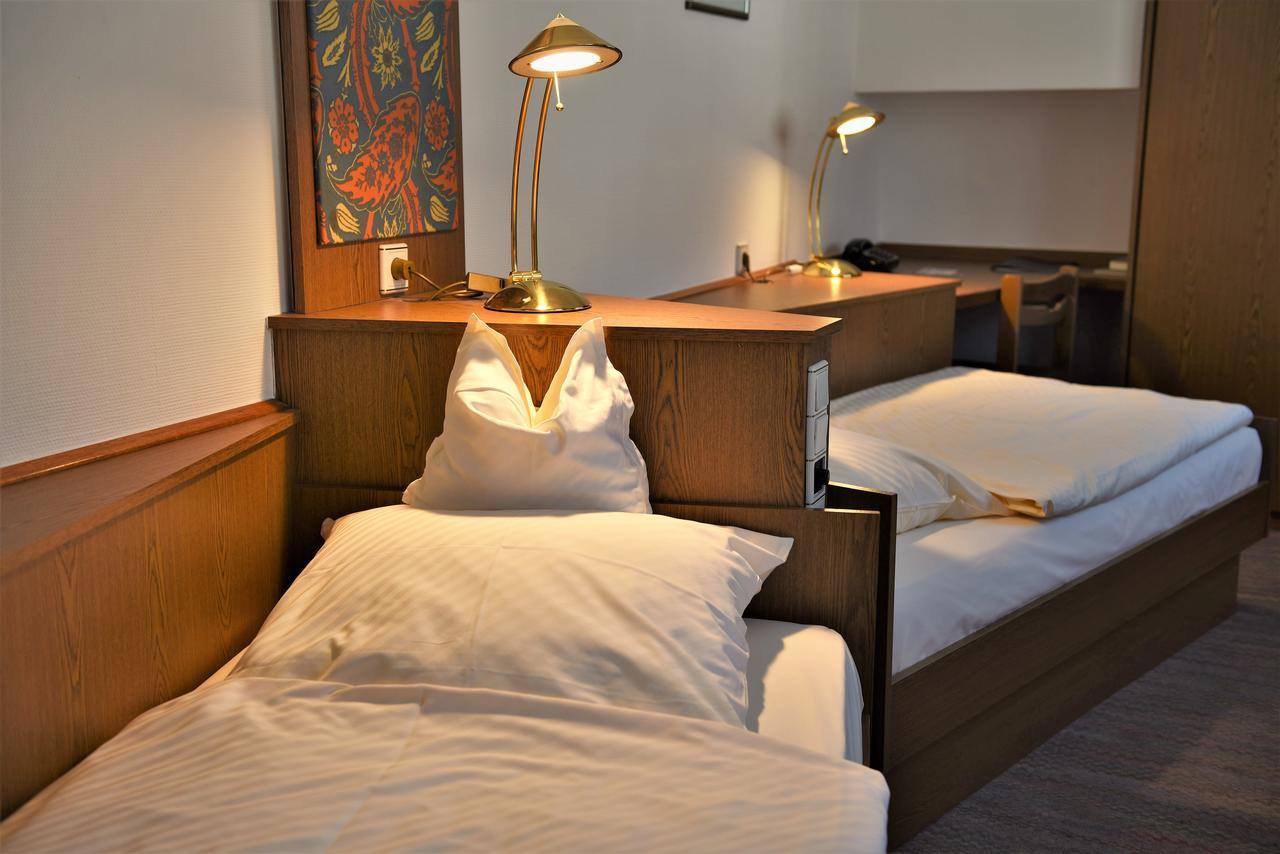 Parkhotel Goldlinde Bodenwerder Εξωτερικό φωτογραφία