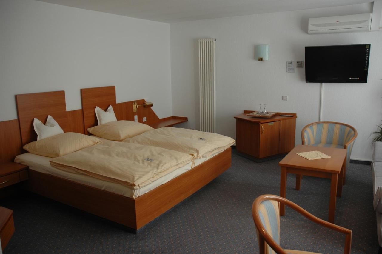 Parkhotel Goldlinde Bodenwerder Εξωτερικό φωτογραφία