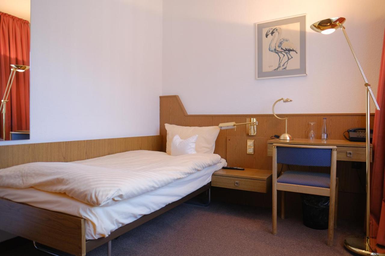 Parkhotel Goldlinde Bodenwerder Εξωτερικό φωτογραφία