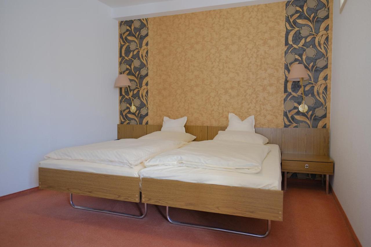Parkhotel Goldlinde Bodenwerder Εξωτερικό φωτογραφία
